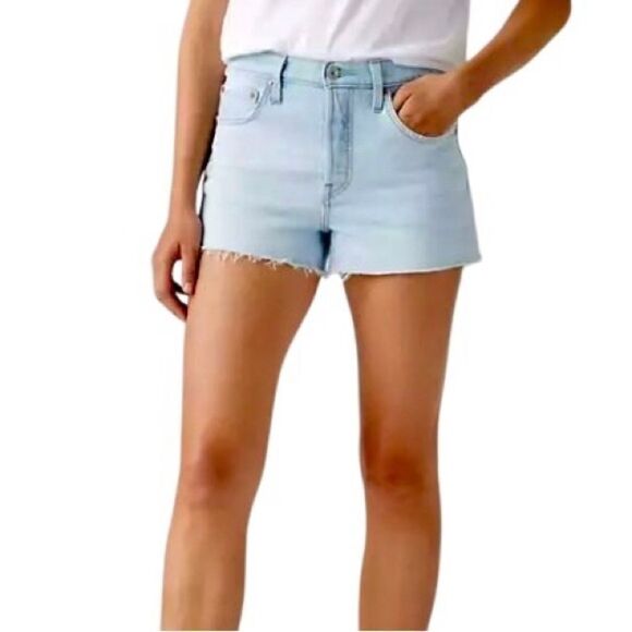Levi’s 501 Original Fit High Rise Cutoffs in Light Blue Wash Women’s 24 - Picture 1 of 9